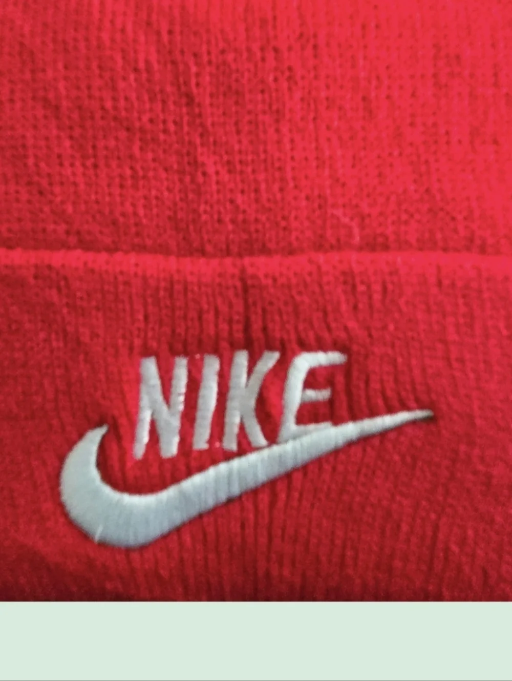 Nike Kids Red Cuffed Beanie-New - Picture 2 of 4